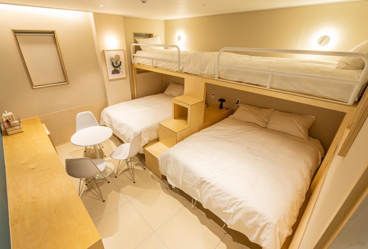 Auberge de jeunesse Hithere Myeongdong *